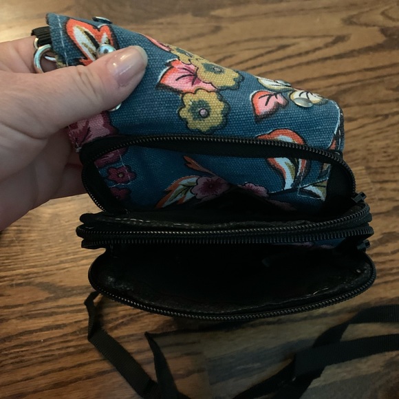2/$35 Handmade crossbody purse - Picture 5 of 5